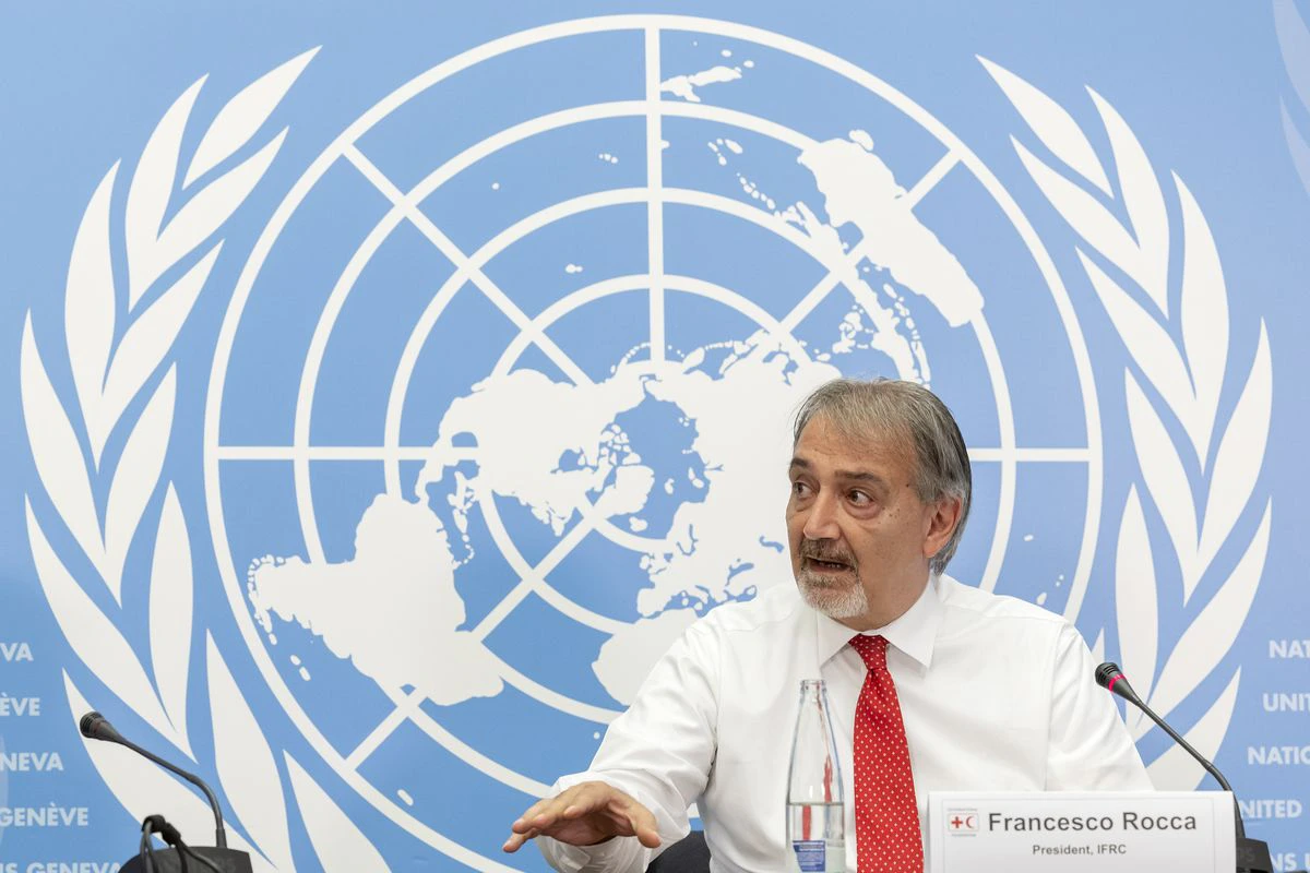 Francesco Rocca: “Las crisis no se arreglan mandando comida para lavar nuestra conciencia”