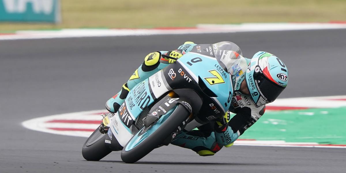 Gana Foggia en Misano e Izan Guevara, nuevo líder