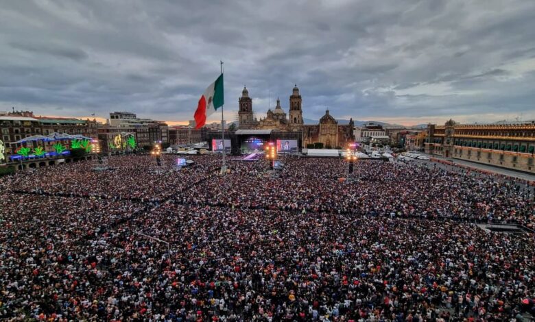 Grupo Firme y el nuevo pop a la mexicana: de los bares al estrellato y el Zócalo