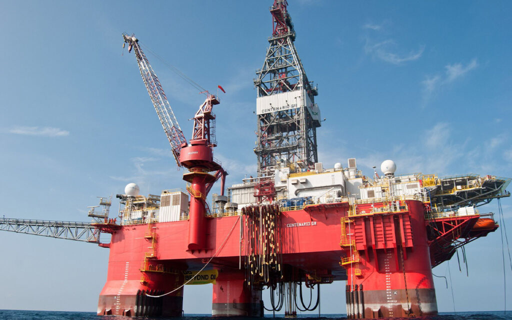 Hacienda estima 68.7 dólares por barril de petróleo en presupuesto 2023