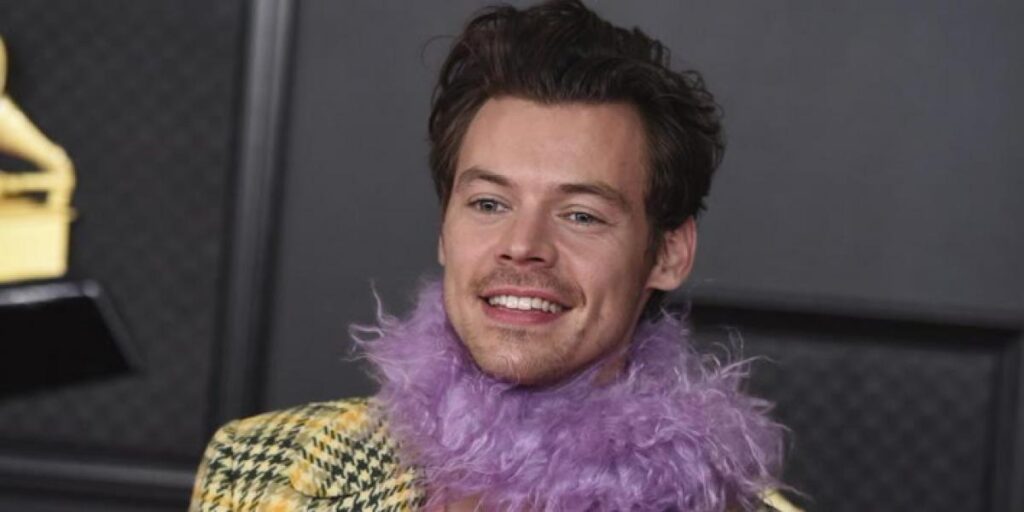 Harry Styles habla alto y claro sobre el supuesto escupitajo a Chris Pine