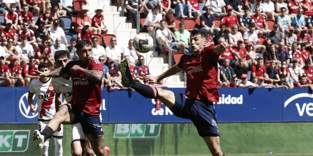 Horario y dónde ver por TV el Almería - Osasuna de LaLiga Santander