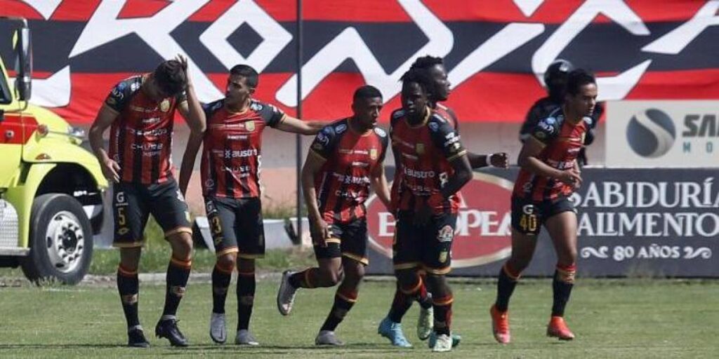 Independiente del Valle se complica la vida con una derrota ante Deportivo Cuenca