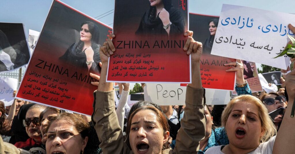 Irán ataca a grupos separatistas kurdos en el norte de Irak