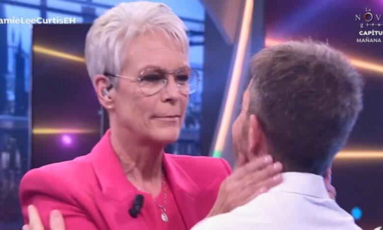 Jamie Lee Curtis se fija en un detalle que lleva desde hace años Pablo Motos en 'El Hormiguero'