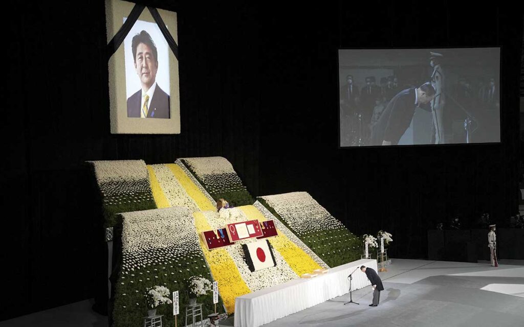 Japón se despide del ex primer ministro Shinzo Abe, ante la división de la sociedad