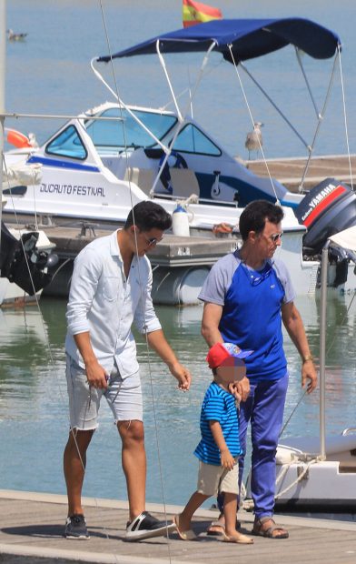 Ortega Cano y Kiko Jiménez paseando / Gtres