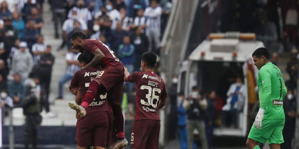 La 'U' derrota a Alianza Lima en el regreso de Jefferson Farfán
