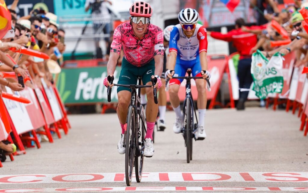 La Vuelta 2022: Rigoberto Urán firma la Etapa 17 | Video