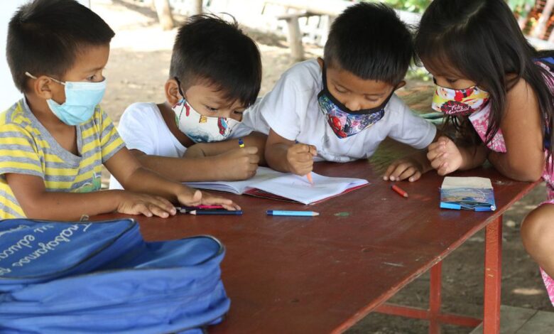 La complicidad en las escuelas de Ecuador silencia los abusos sexuales a niños