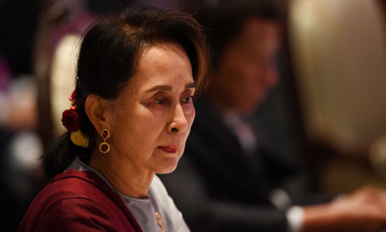 La junta militar de Myanmar condena a otros tres años de cárcel a Suu Kyi por vulnerar la ley de secretos oficiales