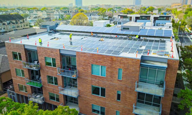 La vivienda multifamiliar se ha perdido el boom solar. PearlX quiere arreglar eso con $ 70M Serie B
