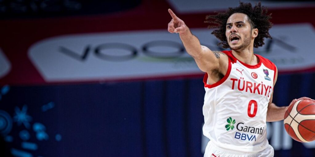 Larkin volverá a Estambul para pasar pruebas