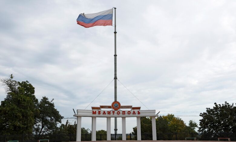 Las autoridades prorrusas de Lugansk, Jersón y Zaporiyia piden a Putin aceptar su anexión a Rusia