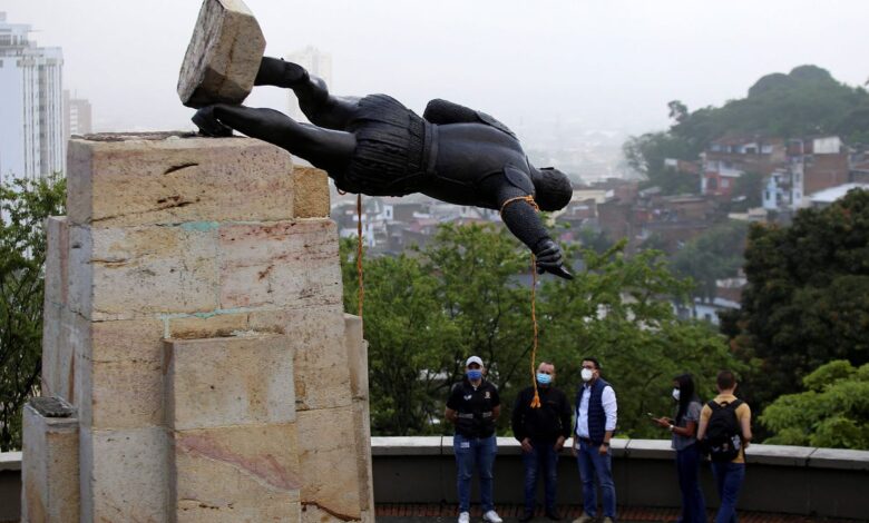 Las estatuas más incómodas de América