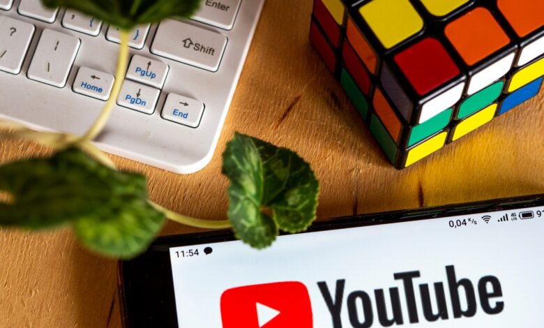 Las opciones de 'no me gusta' y 'no me interesa' de YouTube no hacen mucho por sus recomendaciones, según un estudio