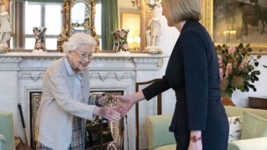 Las últimas horas del reinado de Isabel II: información dosificada por Buckingham y gestos que daban pistas