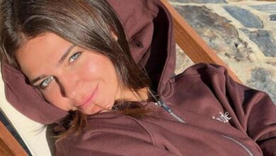 Laura Escanes pasa por la peluquería y muestra su nuevo 'look'