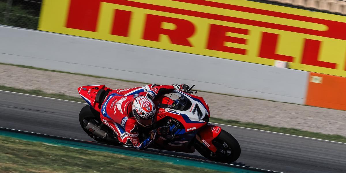 Lecuona lidera el FP1 y Bautista y Rea, 4º y 5º
