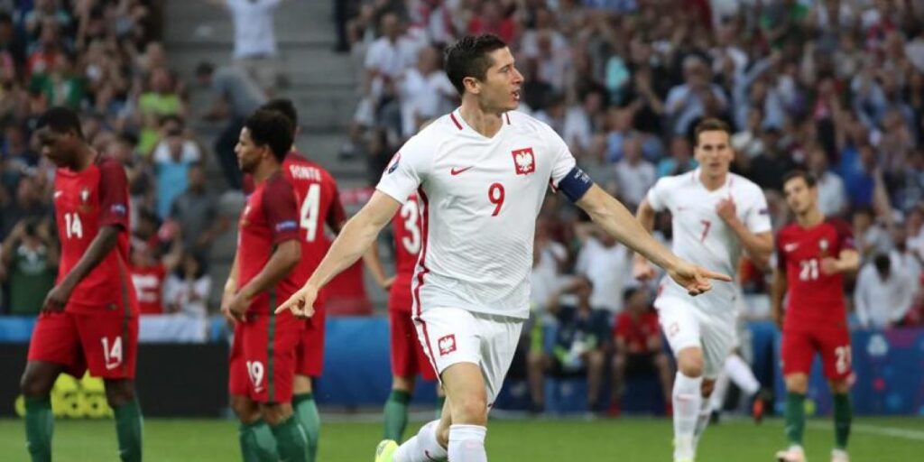 Lewandowski, listo para frenar a De Jong y Memphis