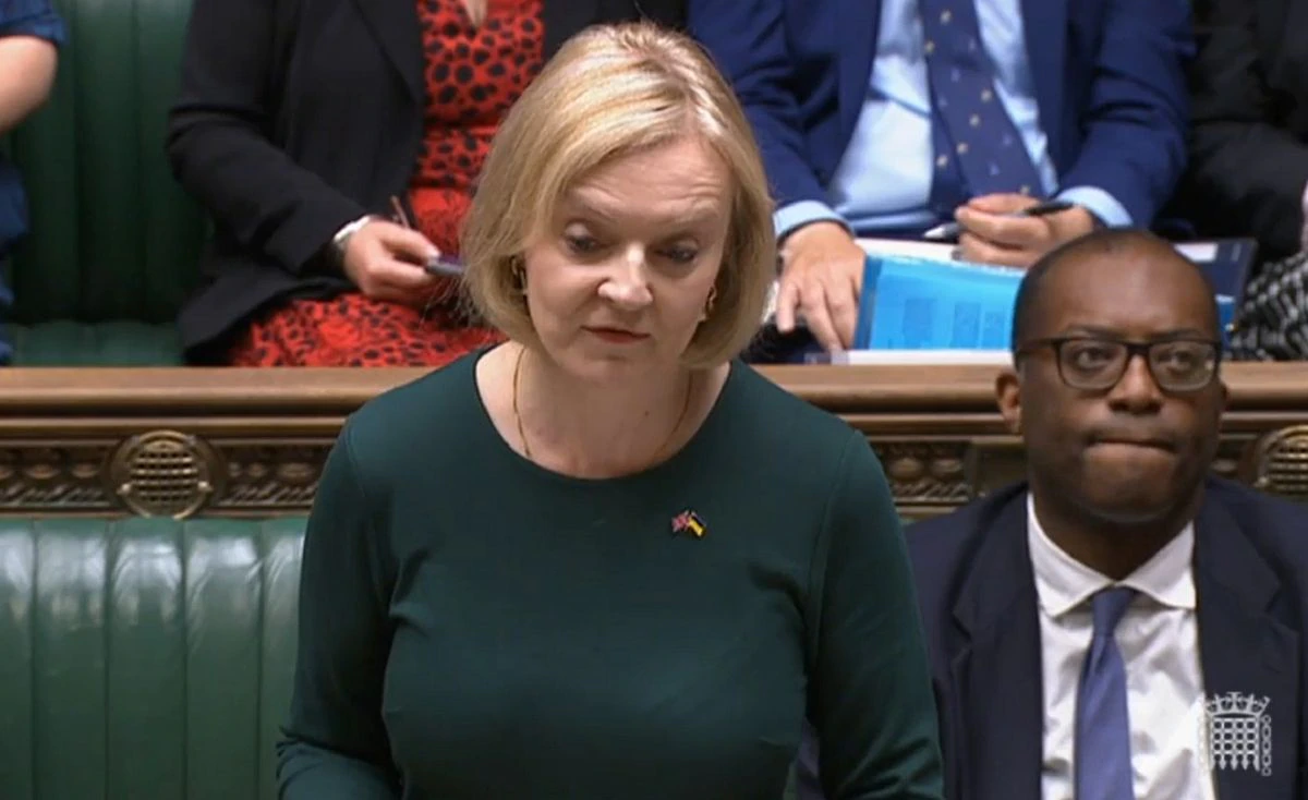Liz Truss destinará más de 115.000 millones de dinero público a congelar la factura del gas y la electricidad en el Reino Unido