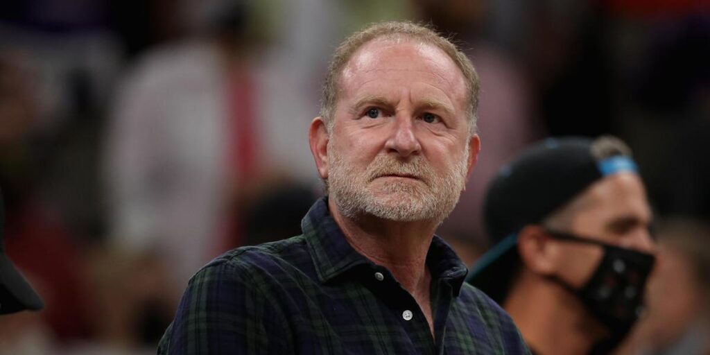 Los Suns, impactados por el 'caso Sarver'