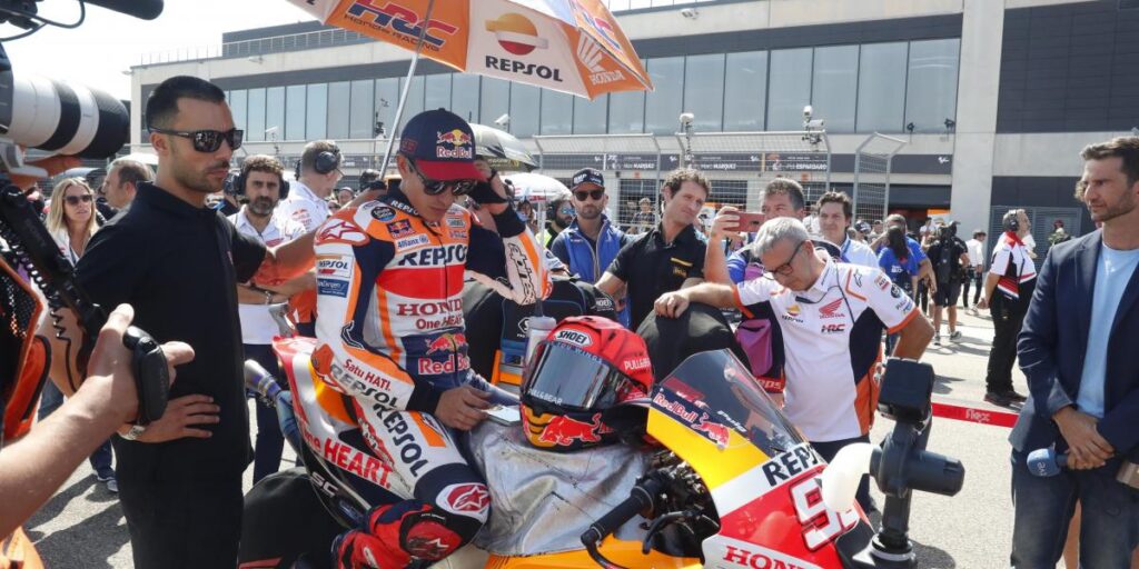 Marc Márquez lo lamenta por Fabio "que se está jugando el mundial"