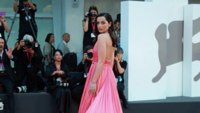 Más de 14 minutos de ovación: Ana de Armas arrasa en el Festival de Venecia