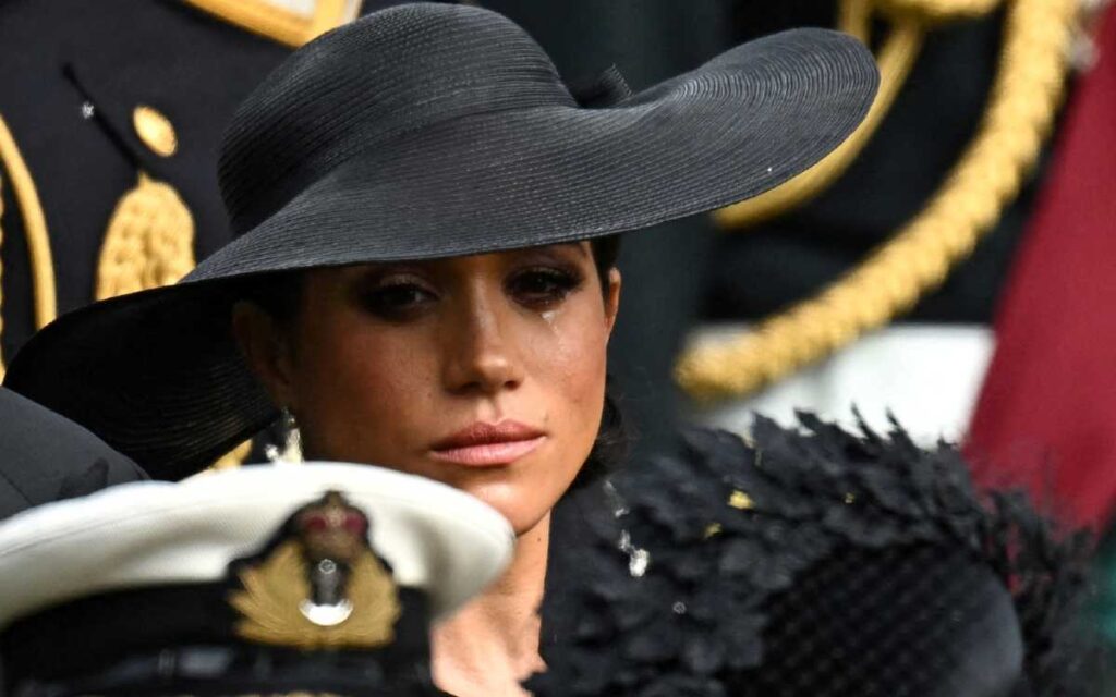 Meghan es fotografiada llorando en el funeral de la reina Isabel II
