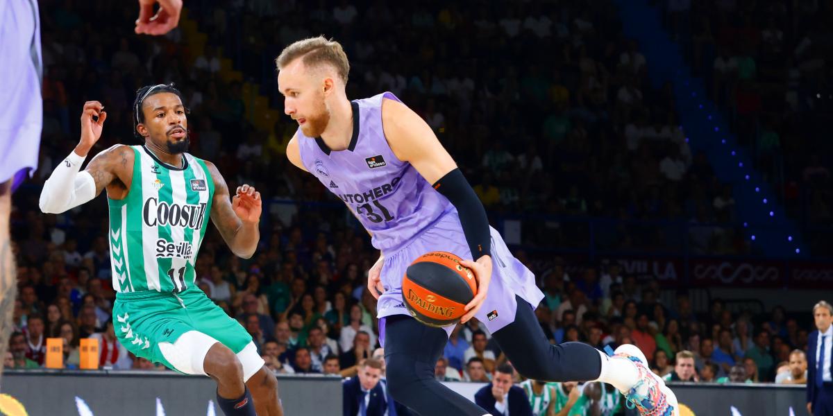 Musa (Real Madrid) se queda a un punto del récord de valoración