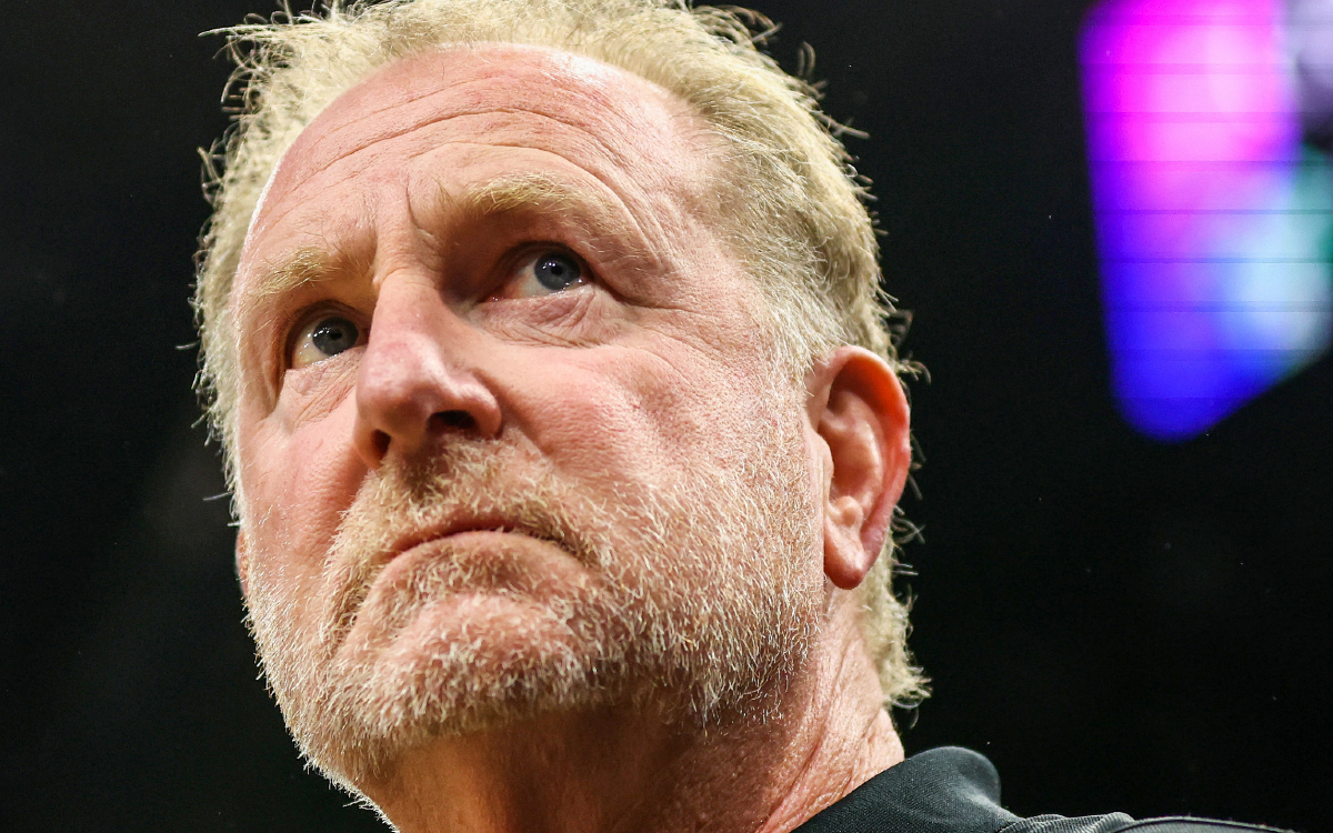 NBA: Robert Sarver, dueño de Suns de Phoenix, suspendido por conductas racistas, misóginas y hostiles | Tuit