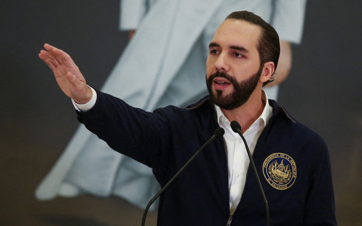Nayib Bukele anuncia que buscará la reelección... pese a prohibición constitucional