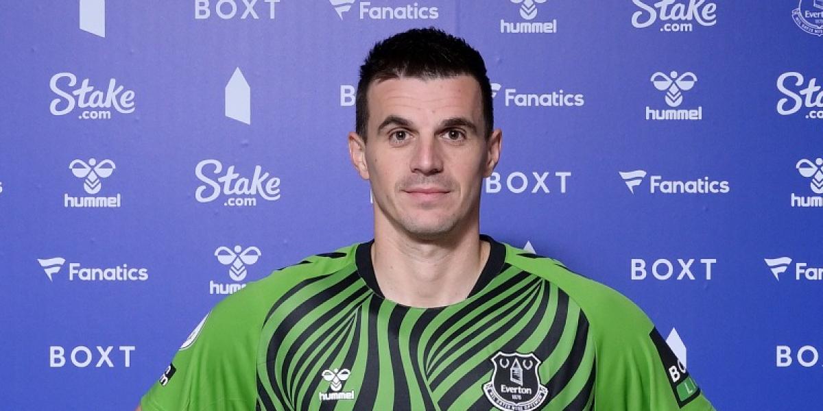Oficial: Refuerzo de emergencia para el Everton