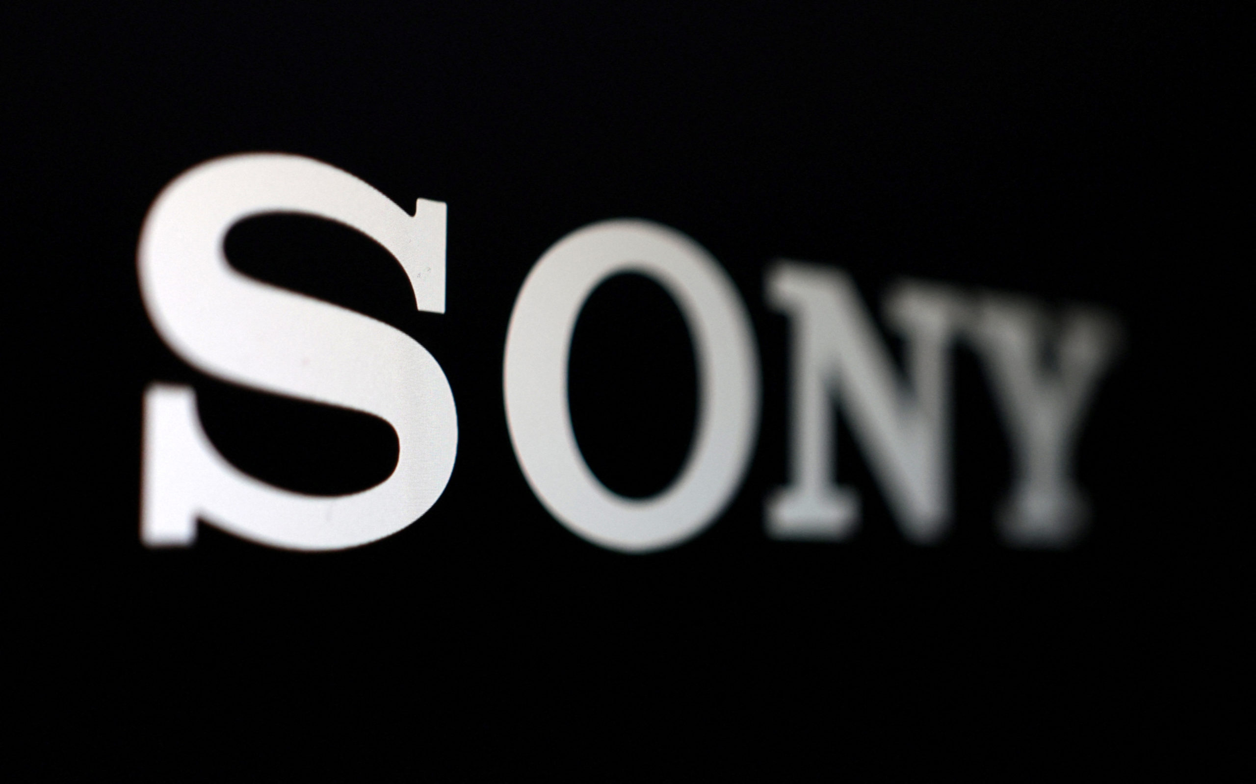 Otra empresa dice adiós a Rusia; Sony vende su negocio musical