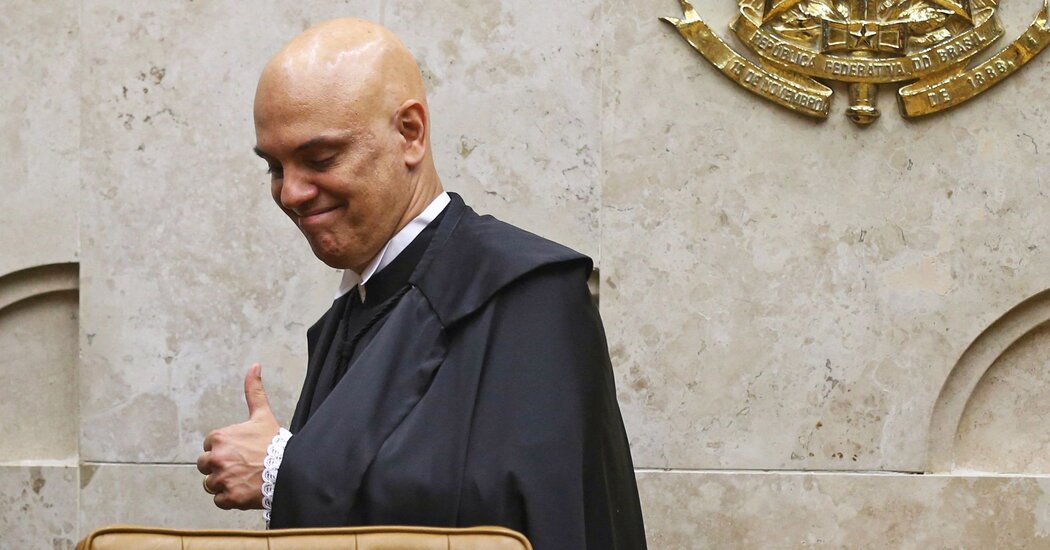 Para defender la democracia, ¿está yendo demasiado lejos el Tribunal Supremo de Brasil?