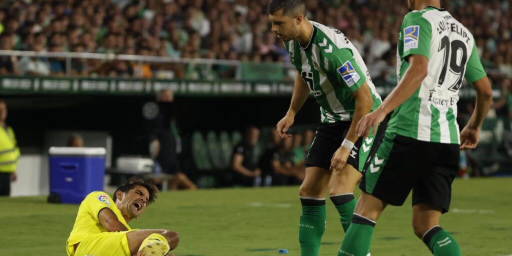 Pau Torres, sobre Gerard: "Es importante, pero hay dos jugadores por puesto"