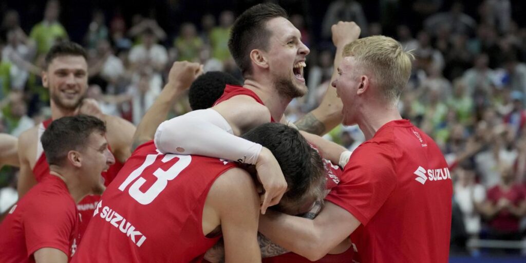 Ponitka firma el tercer triple-doble oficial de la historia del Europeo