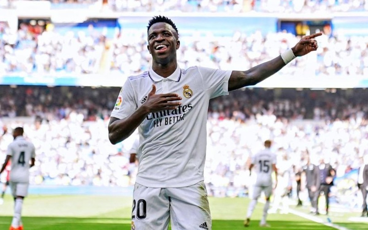 Presentan denuncia por cánticos racistas contra Vinicius Jr | Video