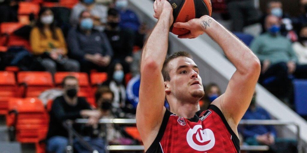 Radoncic: "Vamos a ser un equipo duro en defensa y con talento ofensivo"