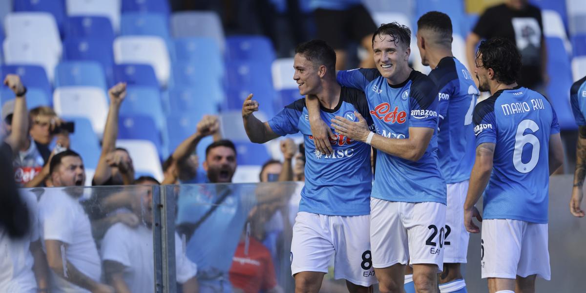 Raspadori salva a un gris Nápoles 'in extremis'