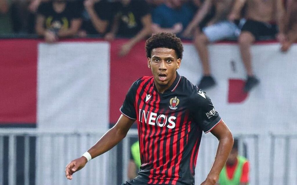 Recibe la tarjeta roja más rápida en la historia de la Ligue 1 | Video