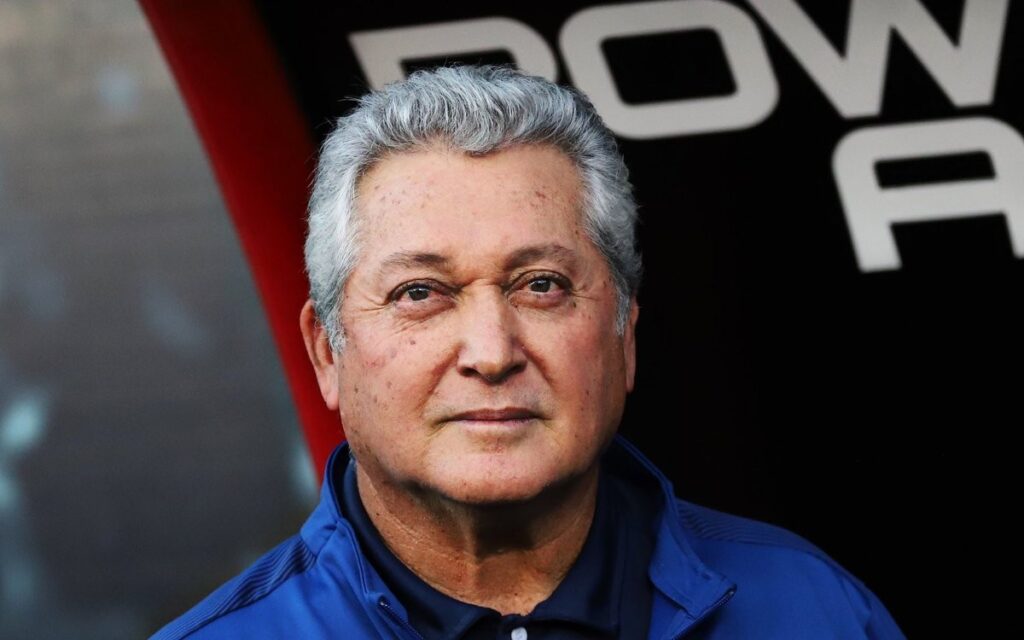 Reportan a Víctor Manuel Vucetich fuera de peligro | Video