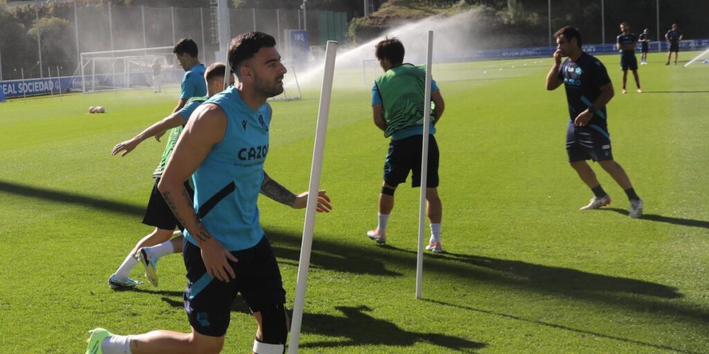 Rico, gran novedad de una lista con seis bajas por lesión