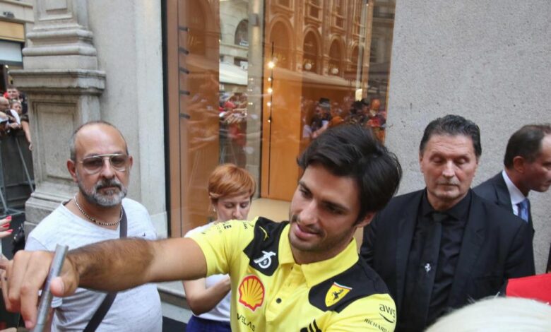 Sainz debería salir desde el fondo de la parrilla en Monza