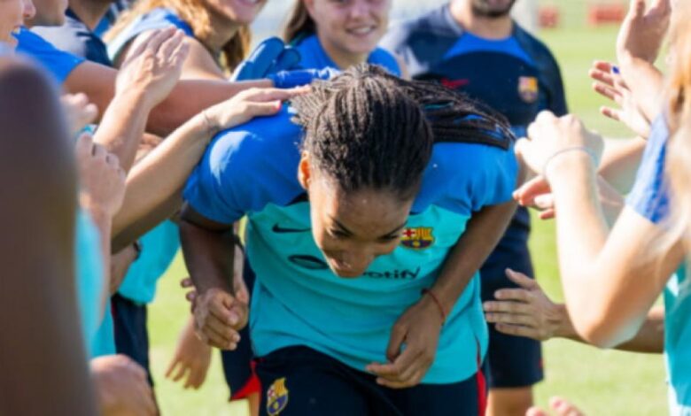 Salma Paralluelo se incorpora al Barça