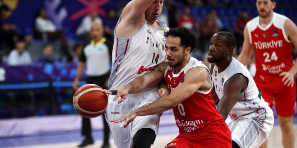 Shane Larkin, fuera del Eurobasket y dos meses de baja
