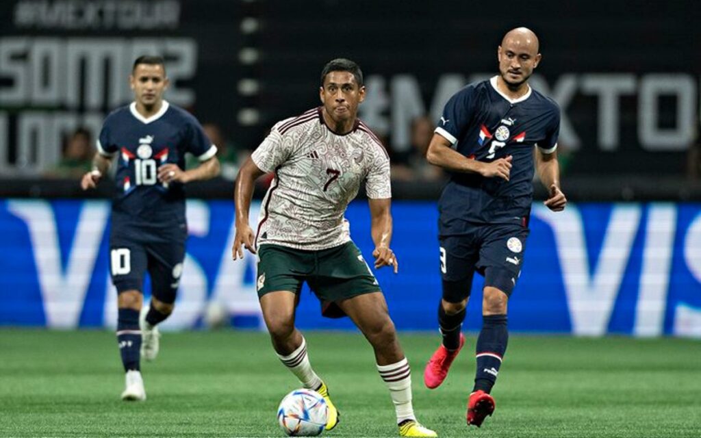 Sigue el marco rival cerrado a piedra y lodo para el Tricolor | Video