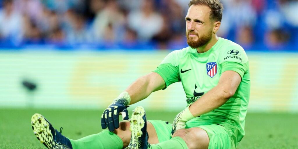 Simeone deja en el tejado de Oblak la participación del meta en el derbi