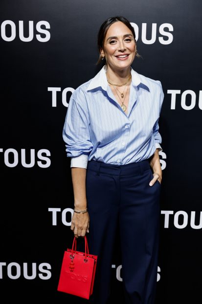 Tamara Falcó posando en un photocall 