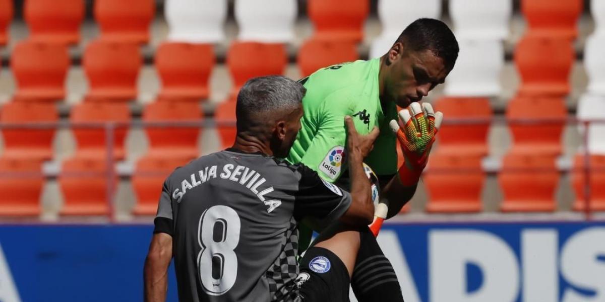 Tenaglia y Taichi acaban con la resistencia del Lugo